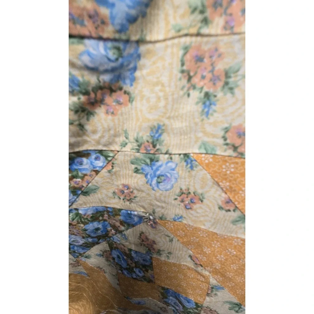 Patchwork Quilt Top Homemade - Picture 8 of 9